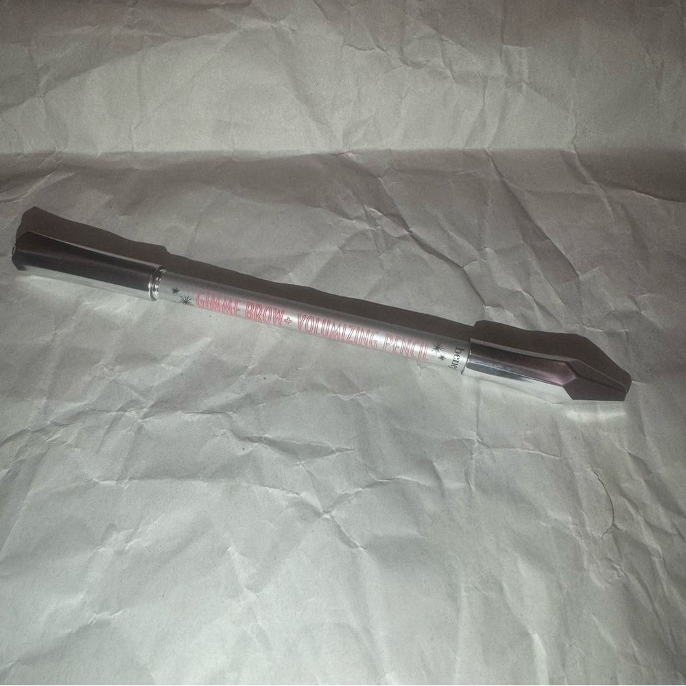 Discontinued Benefit gimme brow